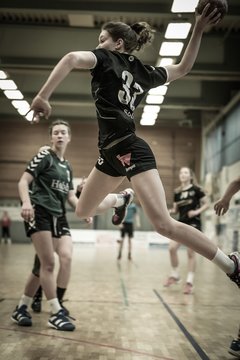 Bild 229 - B-Juniorinnen SV-Henstedt Ulzburg - HSG Fockbek/Nuebbel : Ergebnis: 32:25